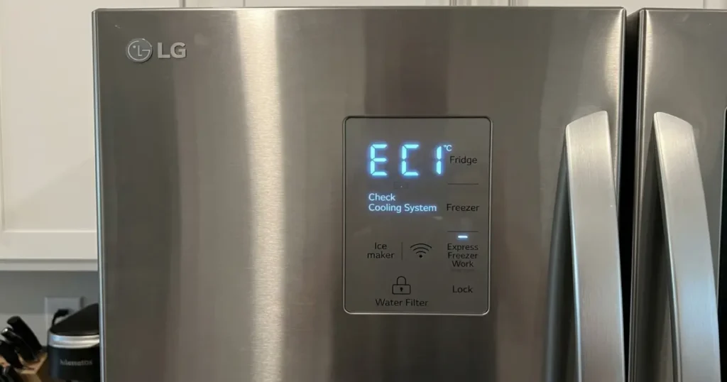 LG refrigerator with error code E C1